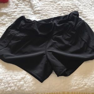 barley worn, lululemon shorts!!!!